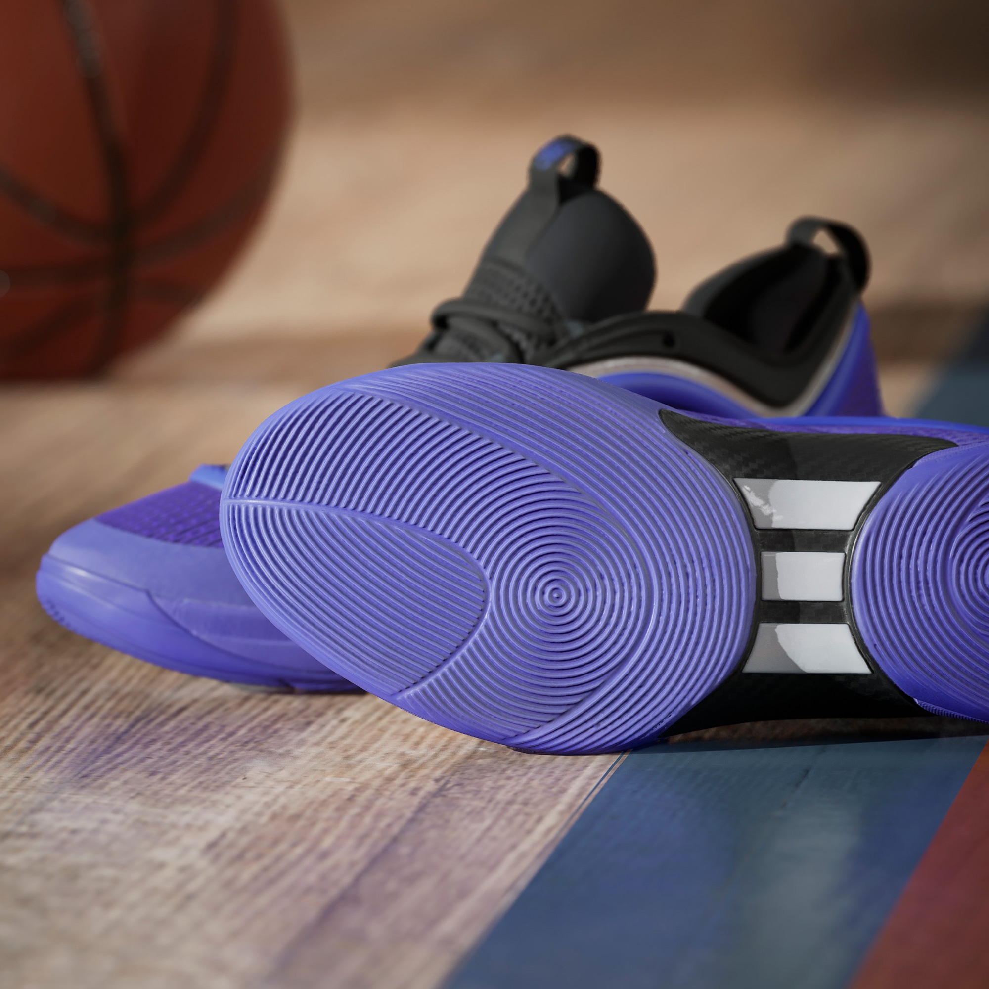 adidas D.O.N. Issue 6 Erkek Mor Basketbol Ayakkabısı