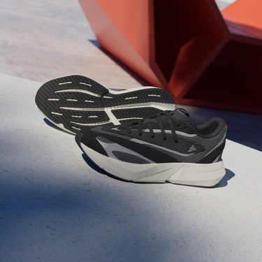  adidas Lightblaze Kadın Siyah Koşu Ayakkabısı