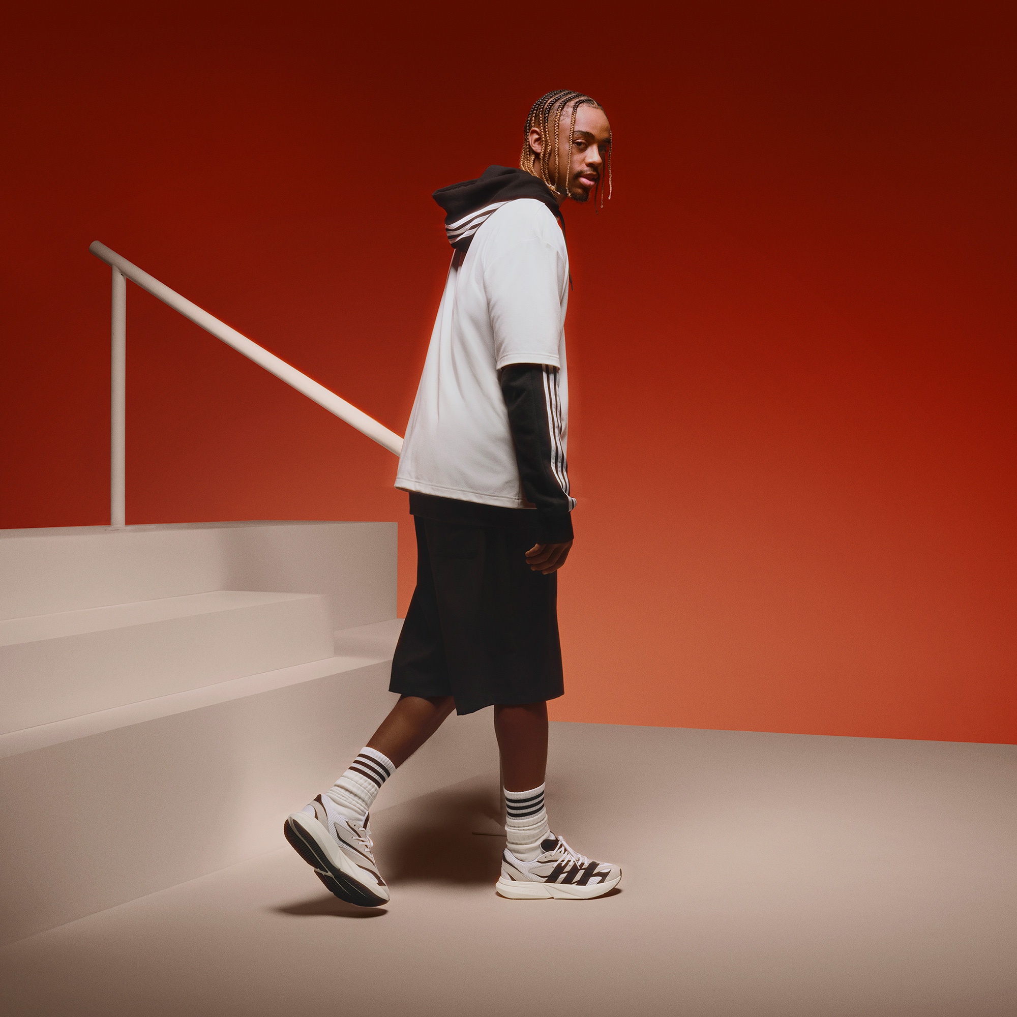 adidas Lightblaze Erkek Bej Günlük Spor Ayakkabı