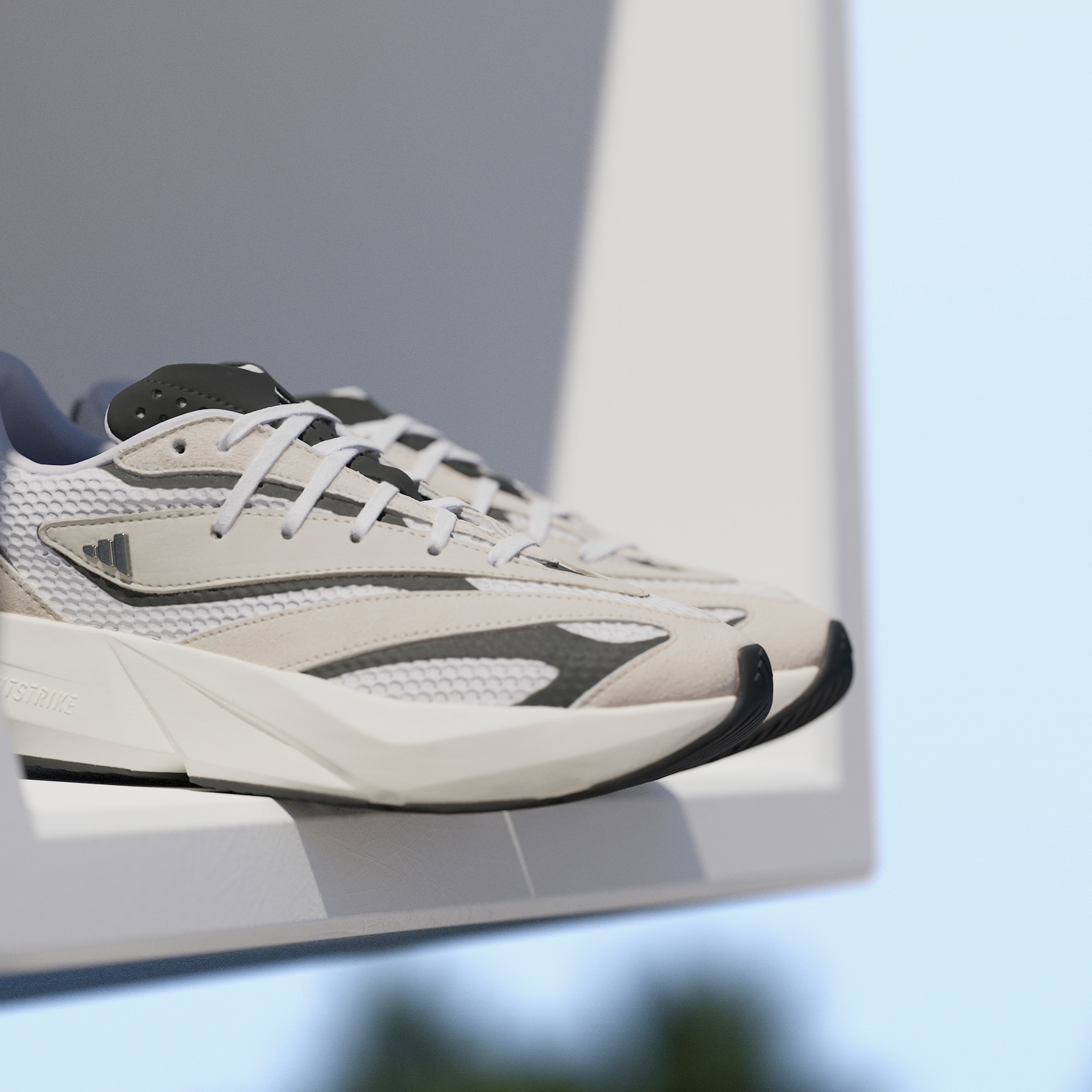 adidas Lightblaze Kadın Bej Koşu Ayakkabısı