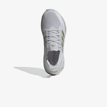  adidas Ultraboost 5 Kadın Gri Koşu Ayakkabısı