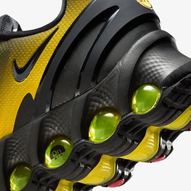  Nike Air Max Dn8 Erkek Siyah Spor Ayakkabı