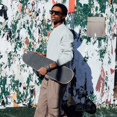  Casio GBD-300-1DR Erkek Gri-Siyah Kol Saati