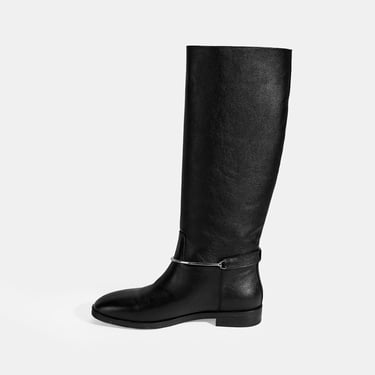  Kadın Siyah Metal Detaylı Deri Çizme