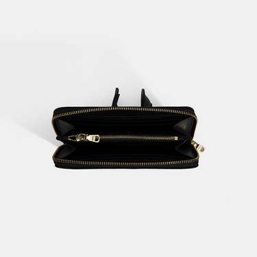  Kadın Siyah Deri Fermuarlı Cüzdan