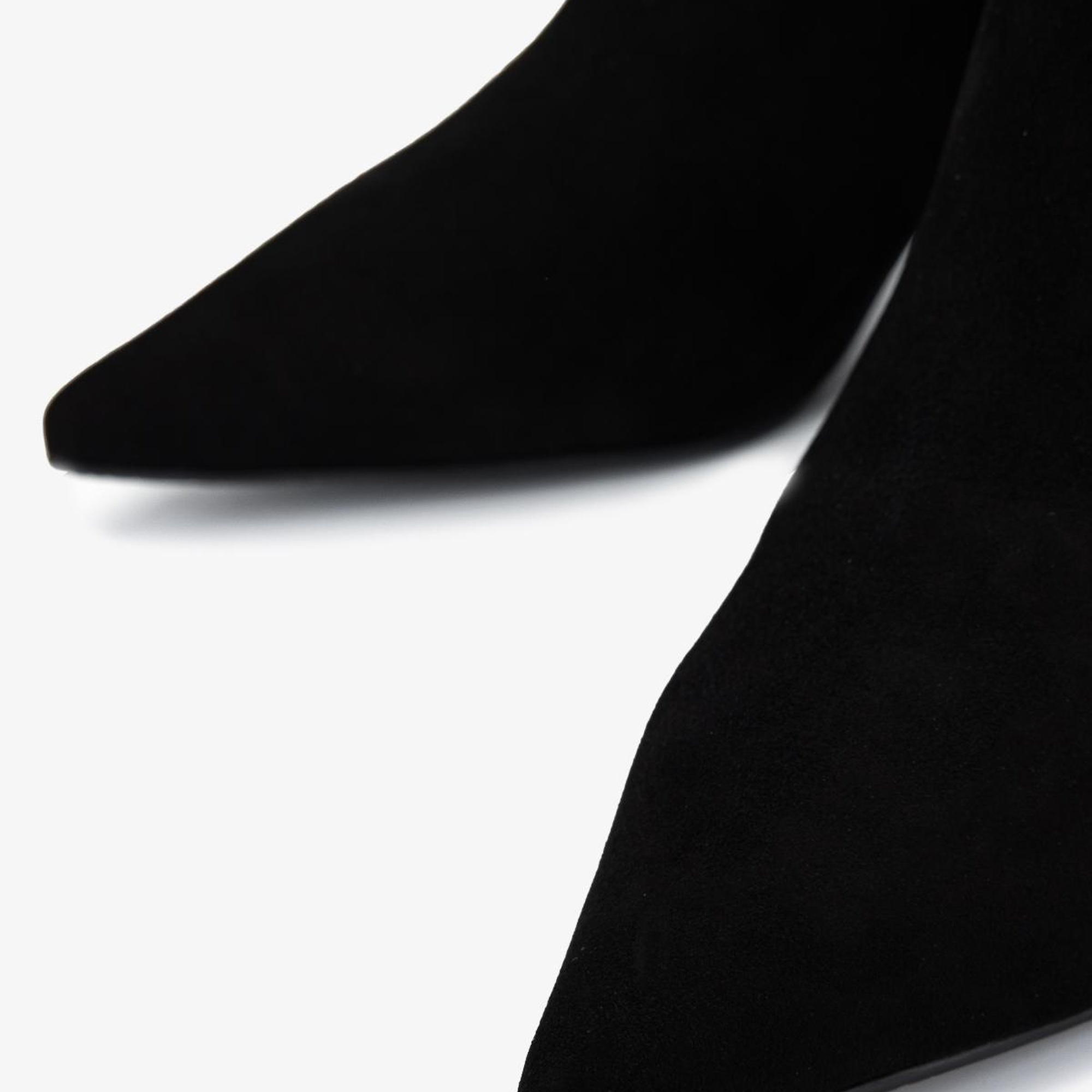 Valmenti Kadın Hakiki Deri Siyah Topuklu Bot