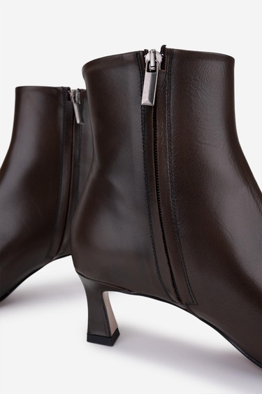  Valmenti Kadın Hakiki Deri Kahverengi Topuklu Bot