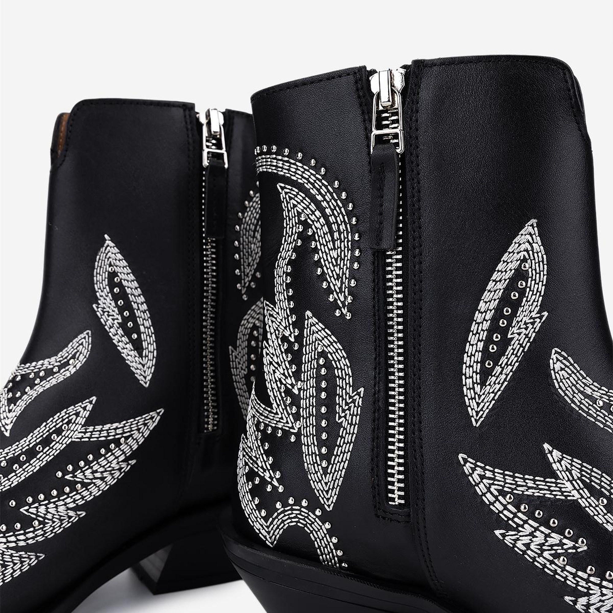 Valmenti Kadın Hakiki Deri Siyah Western Bot