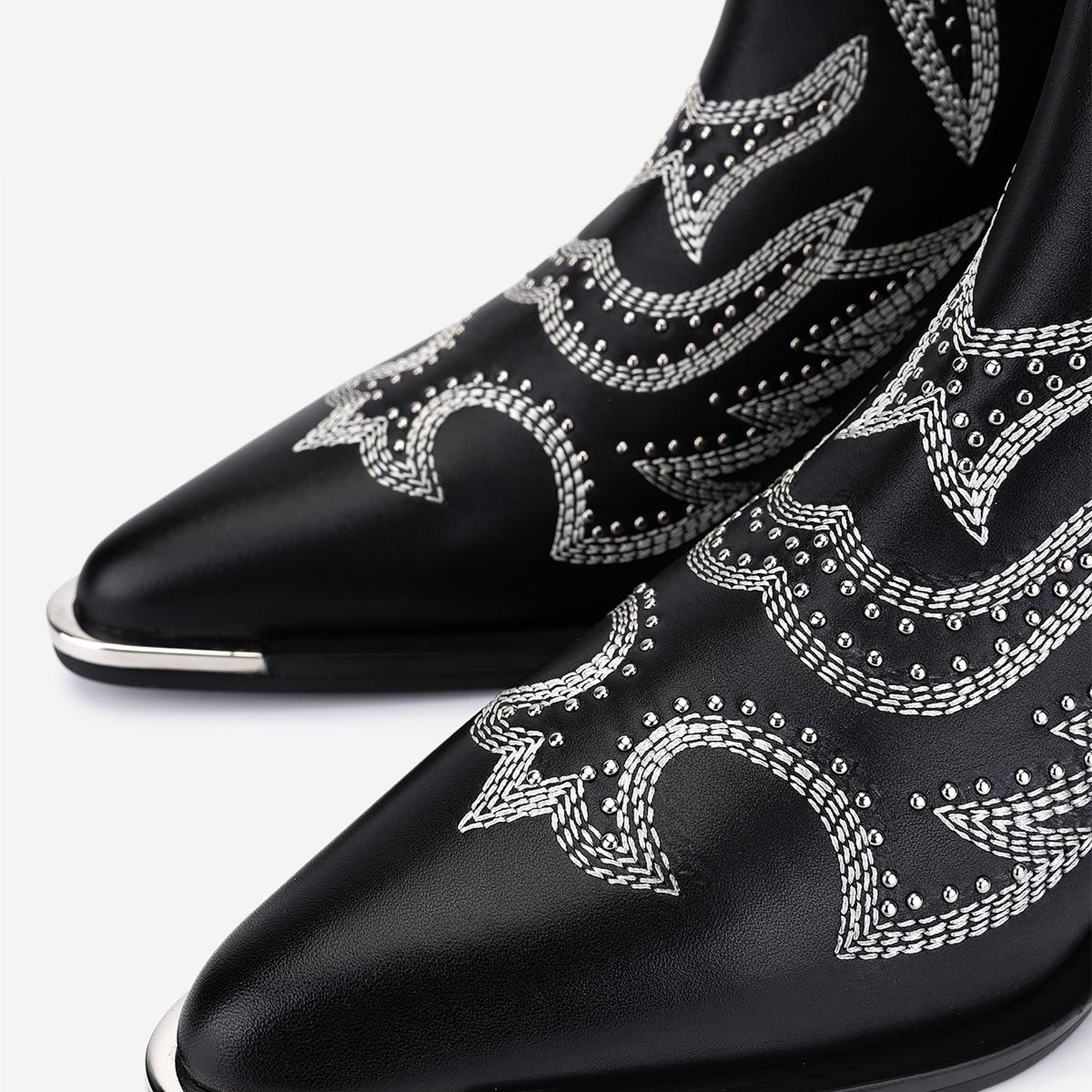 Valmenti Kadın Hakiki Deri Siyah Western Bot