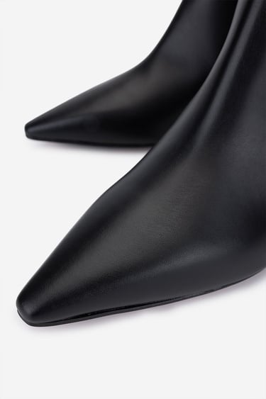  Valmenti Kadın Hakiki Deri Siyah Topuklu Bot