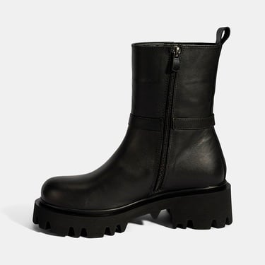 Kadın Siyah Metal Tokalı Kalın Tabanlı Deri Bot