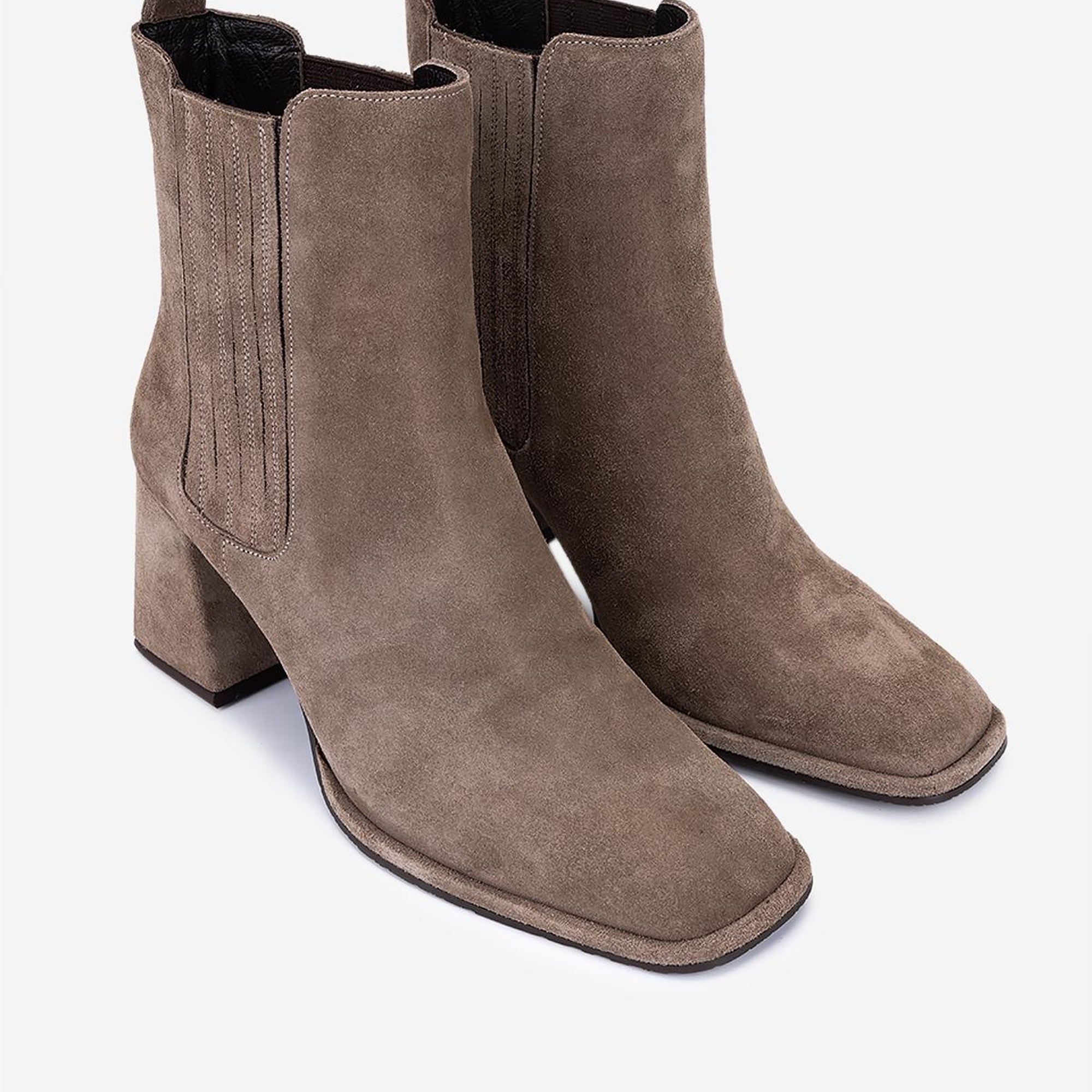 Valmenti Kadın Hakiki Deri Vizon Süet Topuklu Bot