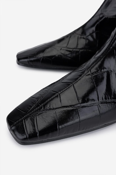  Valmenti Kadın Hakiki Deri Siyah Topuklu Bot