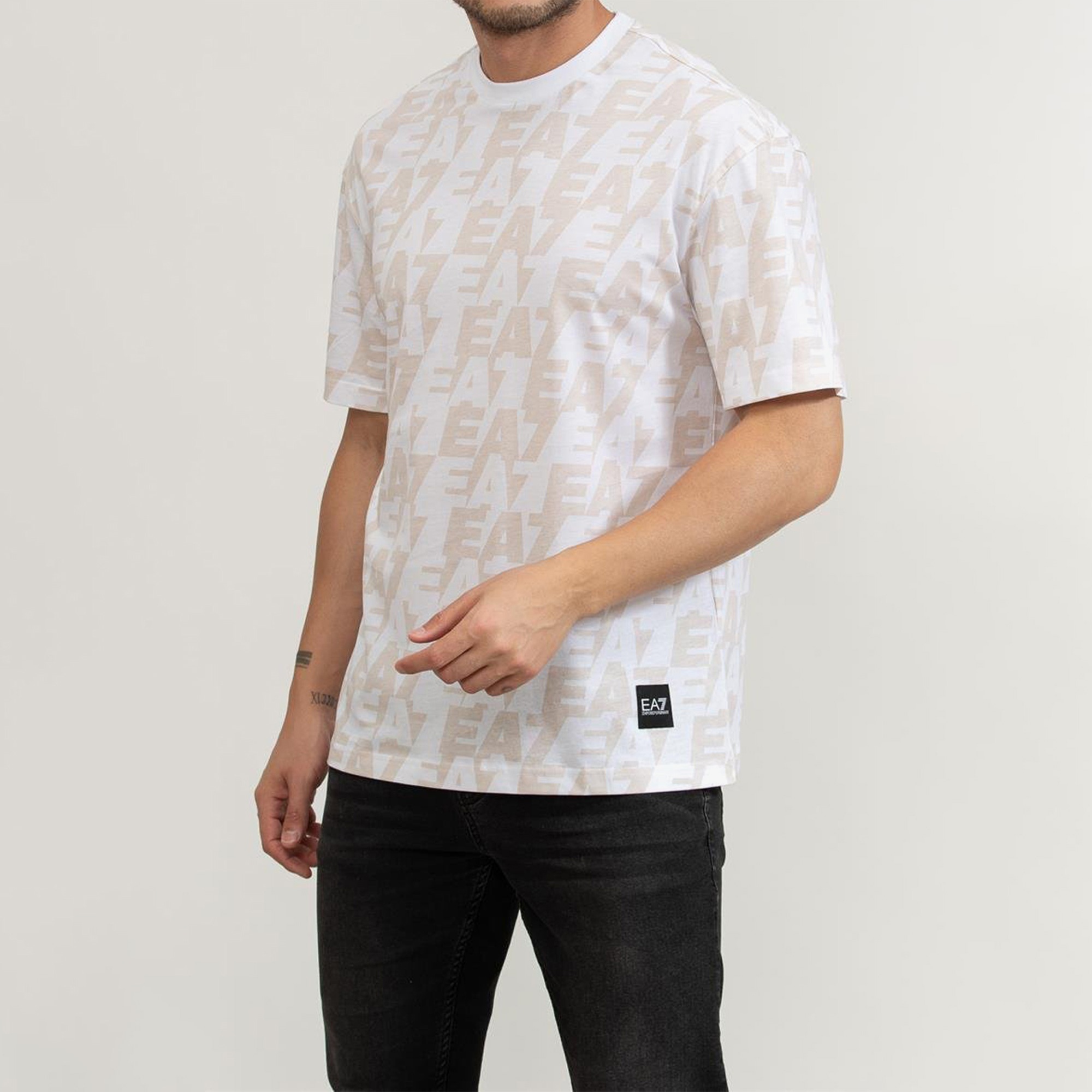 Emporio Armani Train Logo Erkek Beyaz T-Shirt