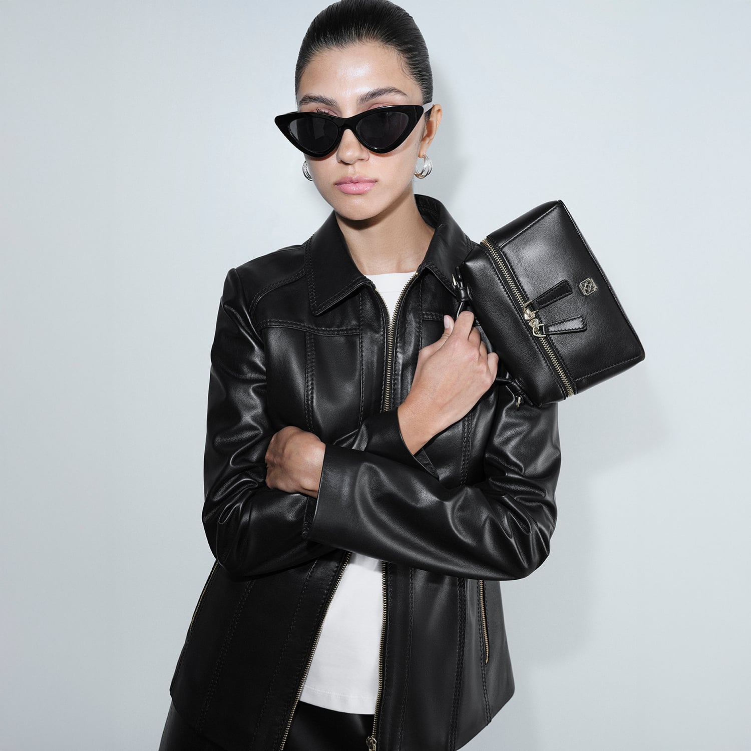  Kadın Siyah Gömlek Yakalı Fit Deri Ceket