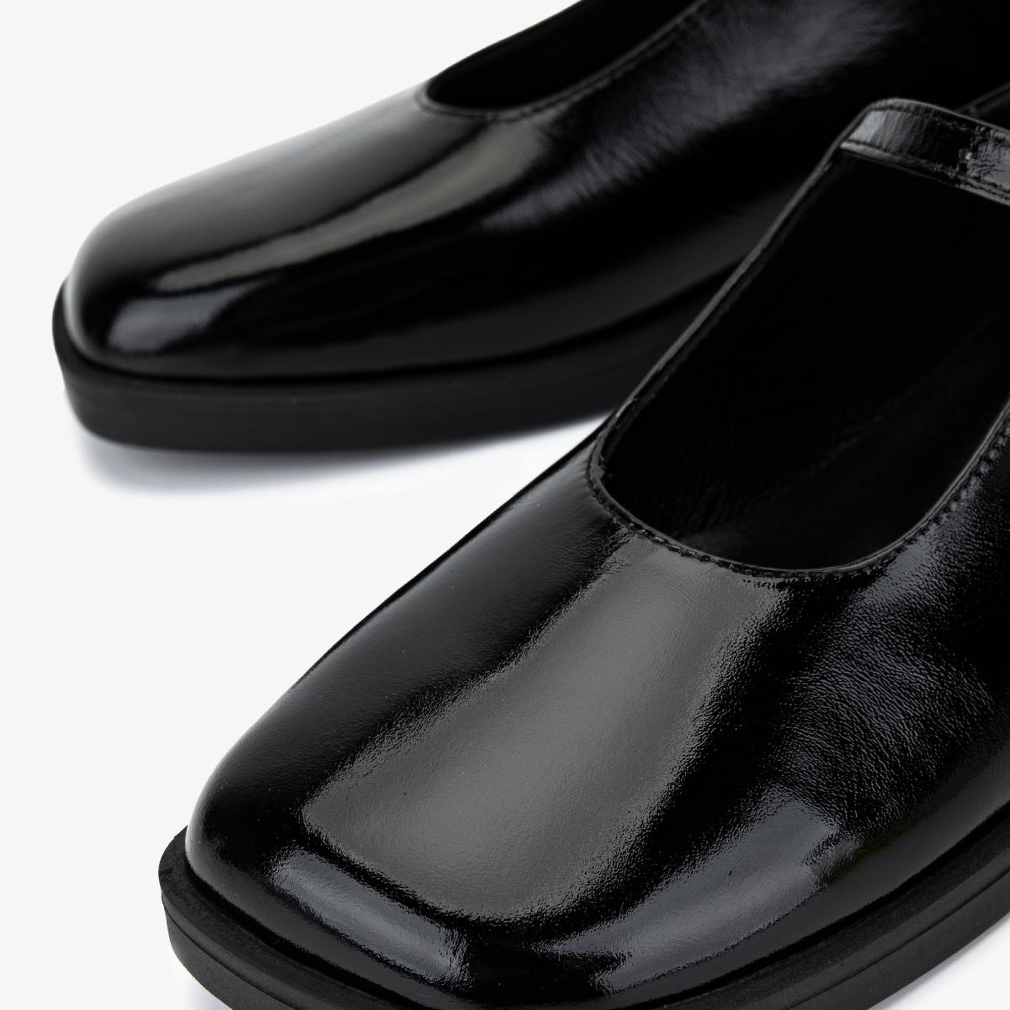 Valmenti Kadın Hakiki Deri Siyah Rugan Casual Ayakkabı