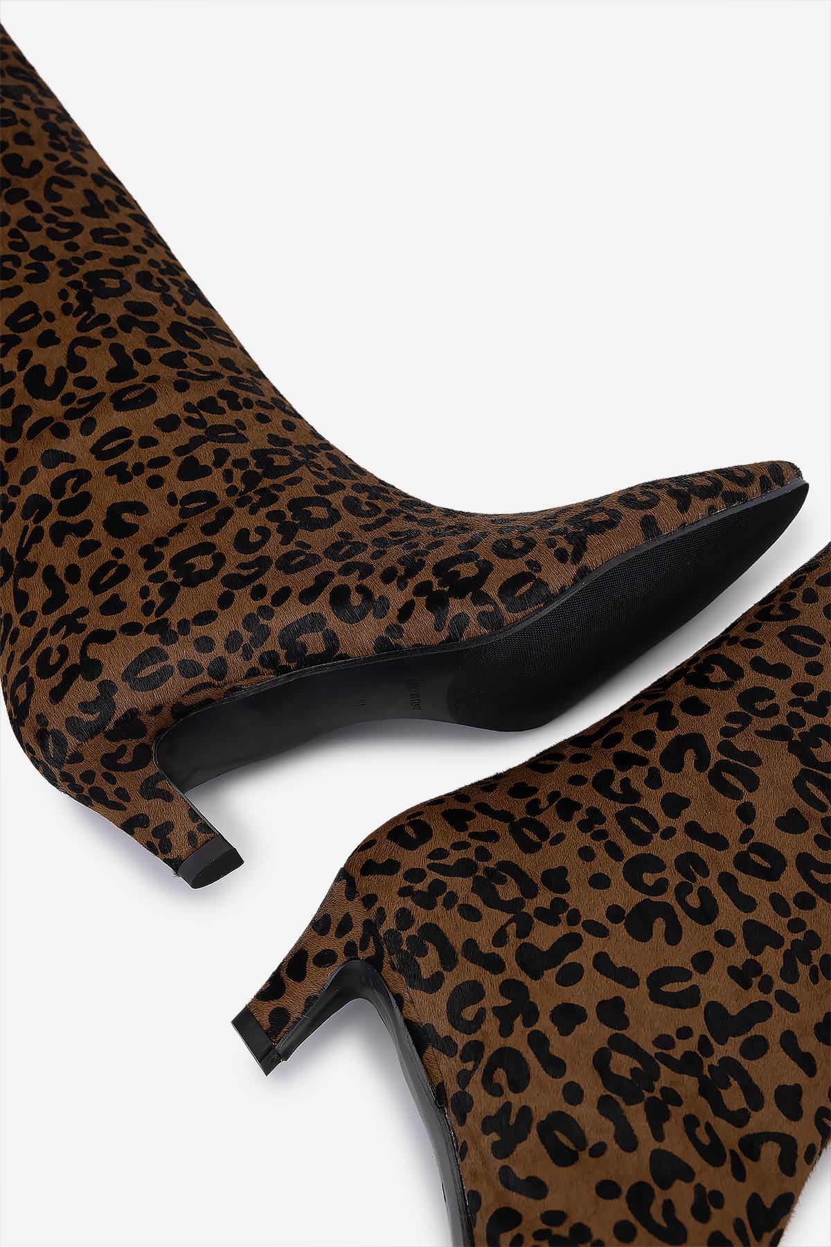 Valmenti Kadın Hakiki Deri Taba Topuklu Çizme