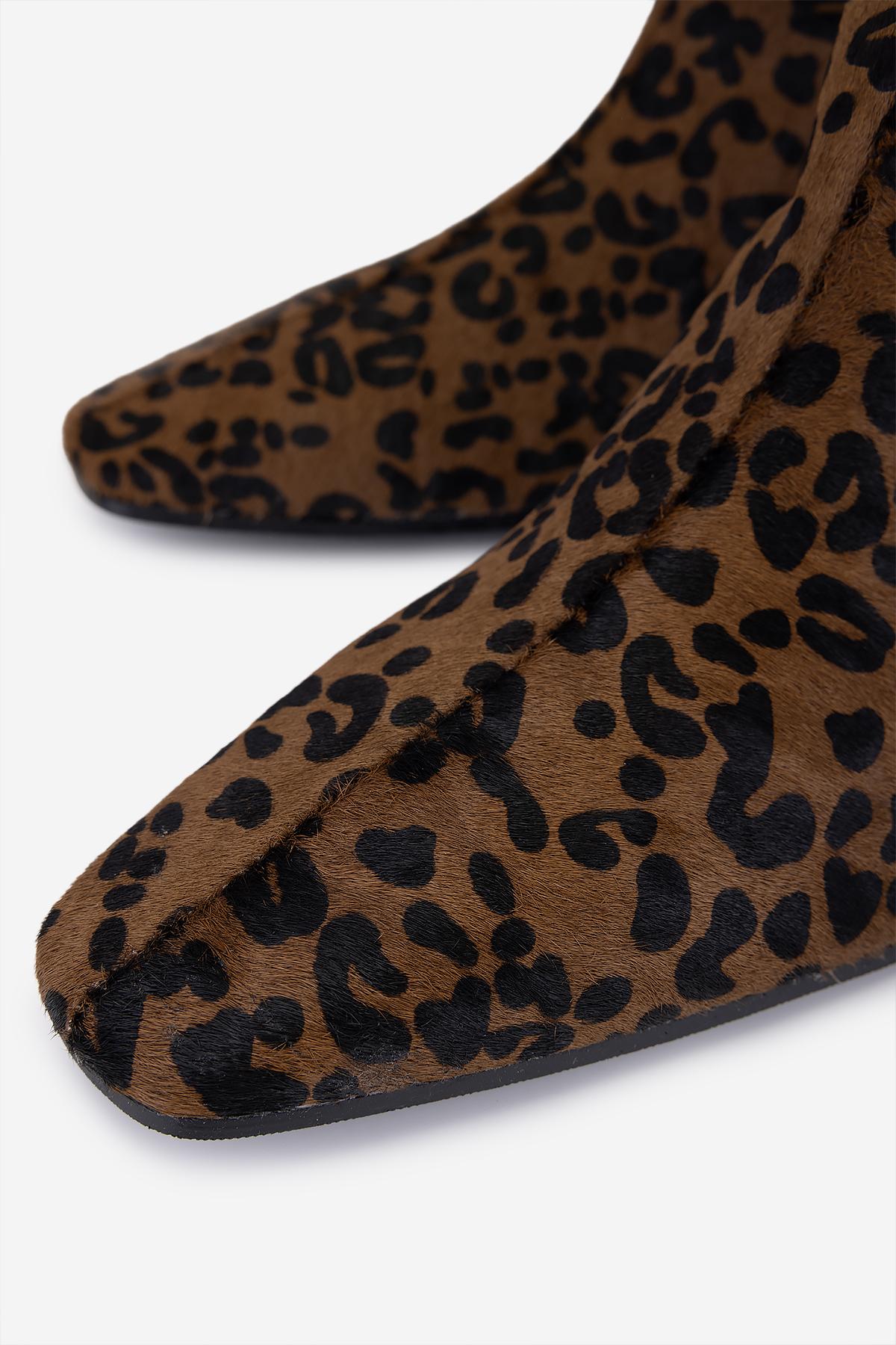 Valmenti Kadın Hakiki Deri Taba Topuklu Çizme