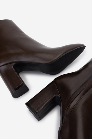  Valmenti Kadın Hakiki Deri Kahverengi Topuklu Bot