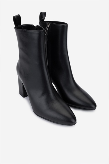  Valmenti Kadın Hakiki Deri Siyah Topuklu Bot