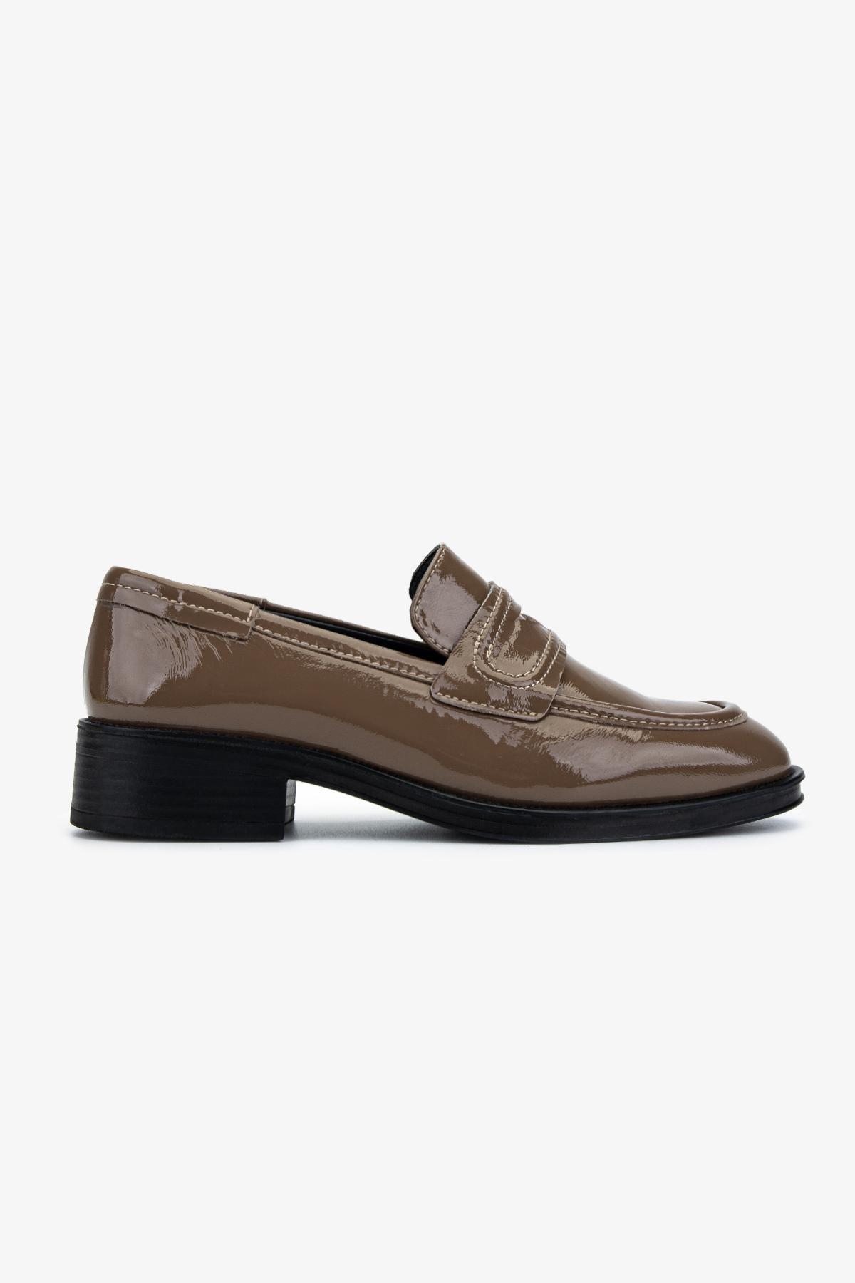  Valmenti Kadın Hakiki Deri Vizon Loafer Ayakkabı
