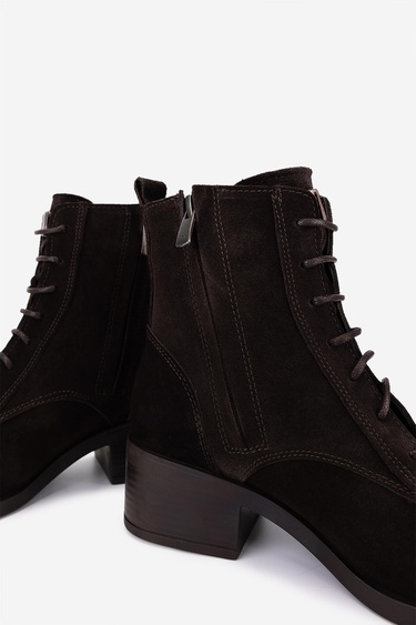  Valmenti Kadın Hakiki Deri Kahverengi Süet Topuklu Bot