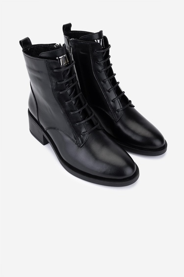  Valmenti Kadın Hakiki Deri Siyah Topuklu Bot