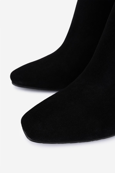  Valmenti Kadın Hakiki Deri Siyah Topuklu Bot