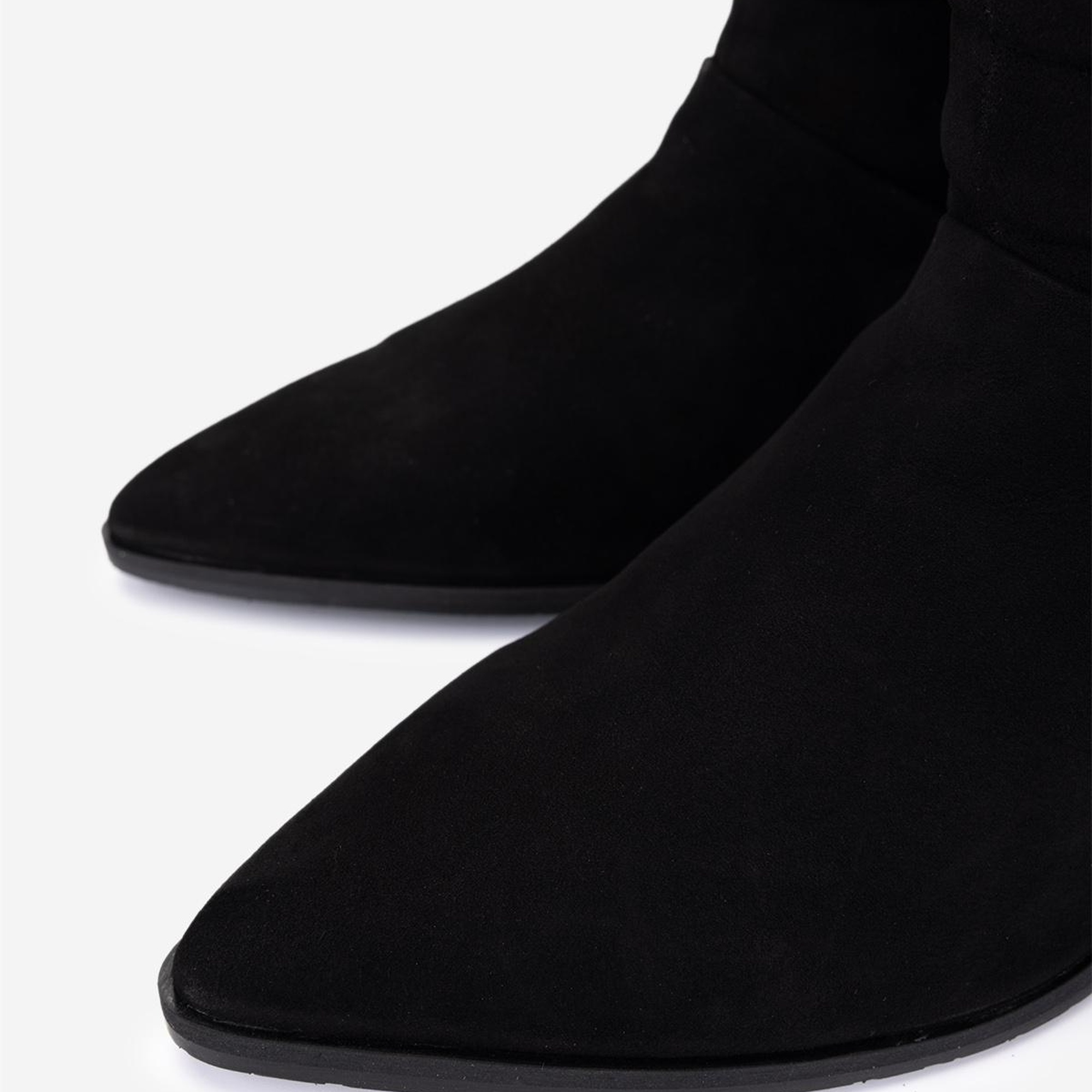 Valmenti Kadın Hakiki Deri Siyah Süet Topuklu Bot