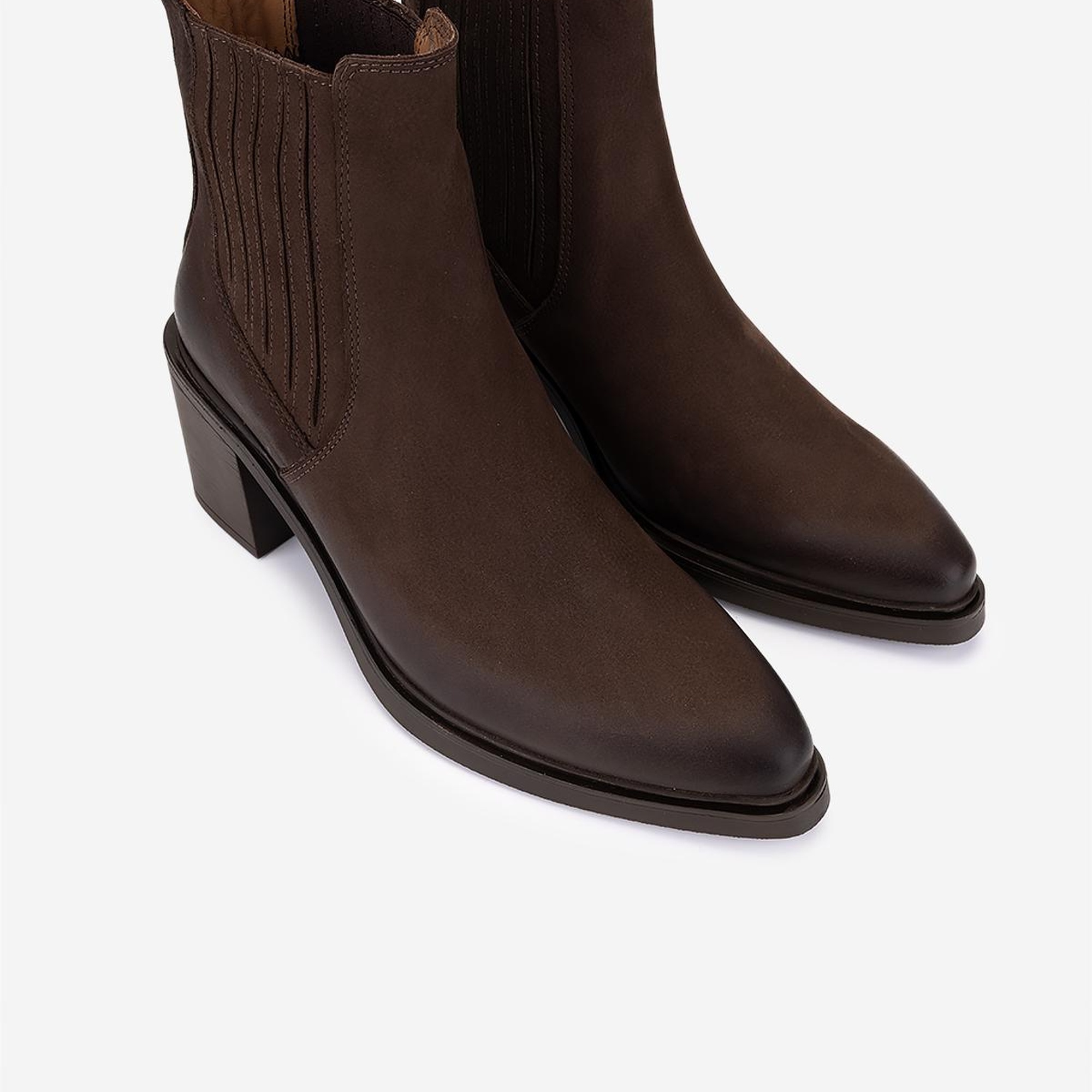 Valmenti Kadın Hakiki Deri Kahverengi Nubuk Topuklu Bot