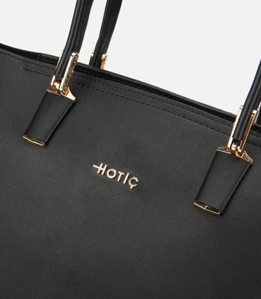  Kadın Siyah Fermuarlı Omuz Çantası