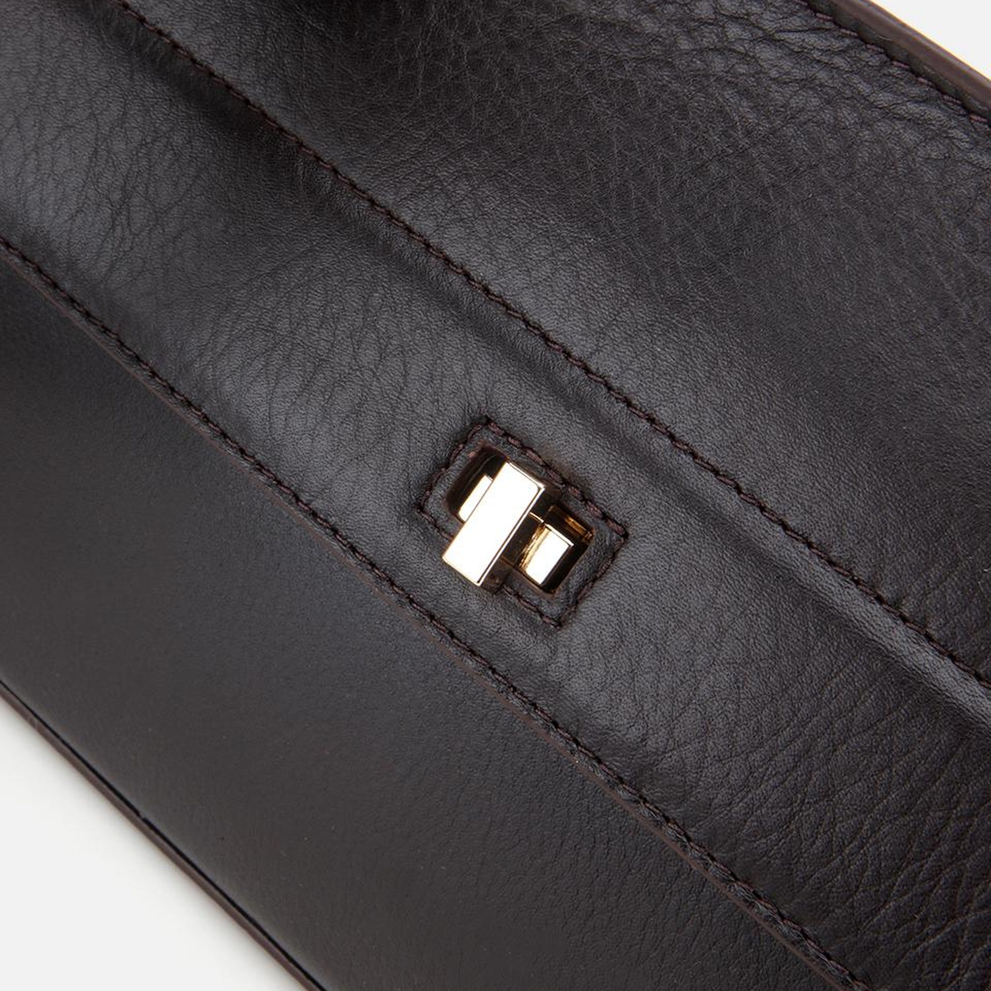 Kadın Deri Kahverengi Kilit Detaylı Omuz Çantası