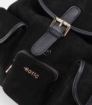  Kadın Süet Deri Siyah Cepli Tokalı Sırt Çantası