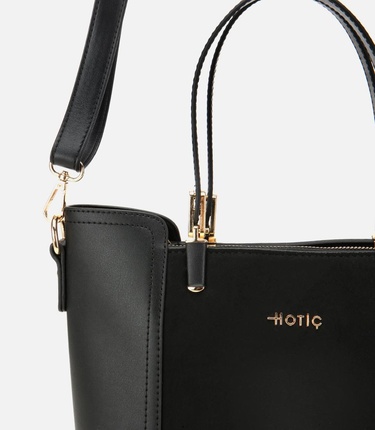  Kadın Siyah Omuz Çantası