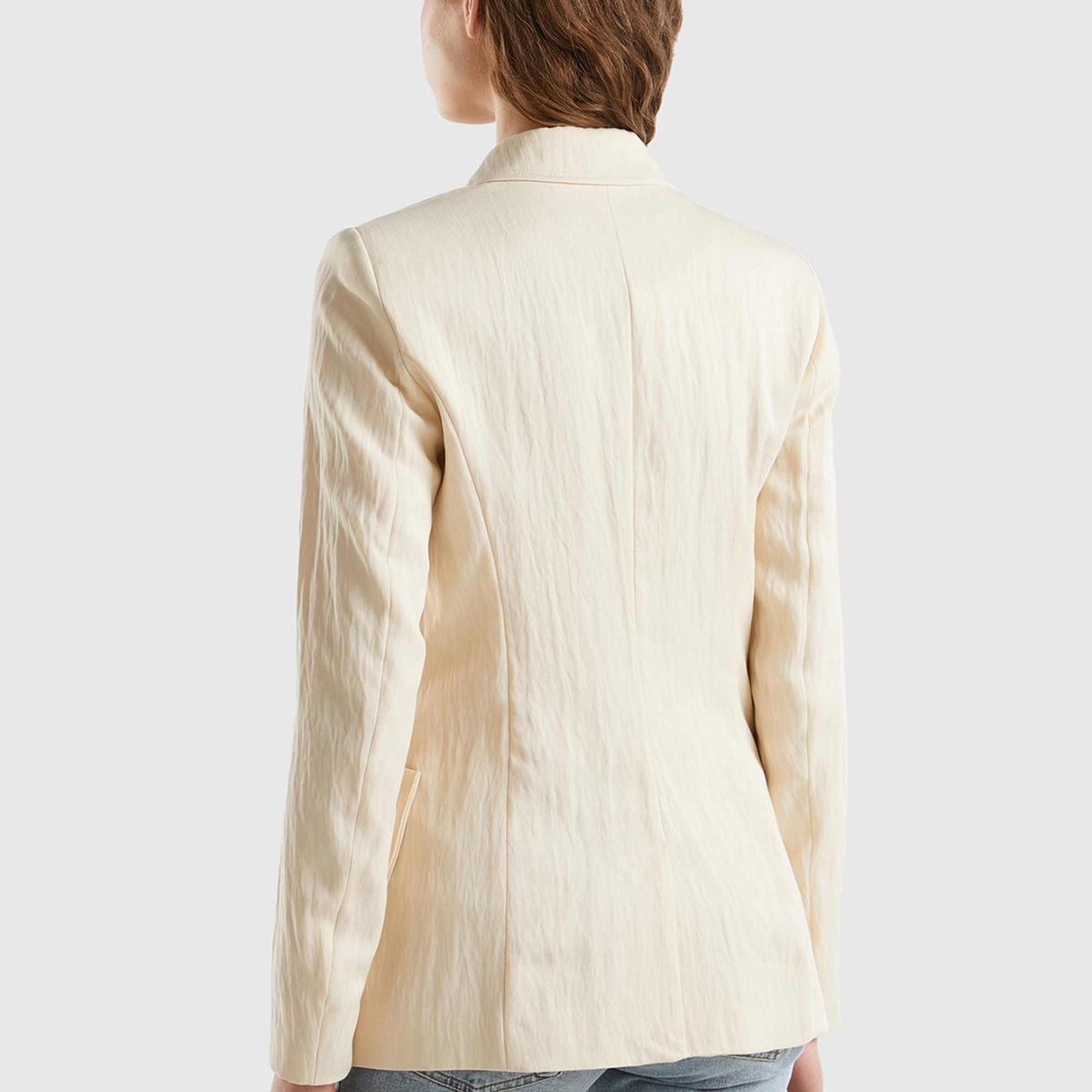 Kadın Bej Liyosel ve Viskoz Karışımlı Yama Cepli Kruvaze Blazer Ceket