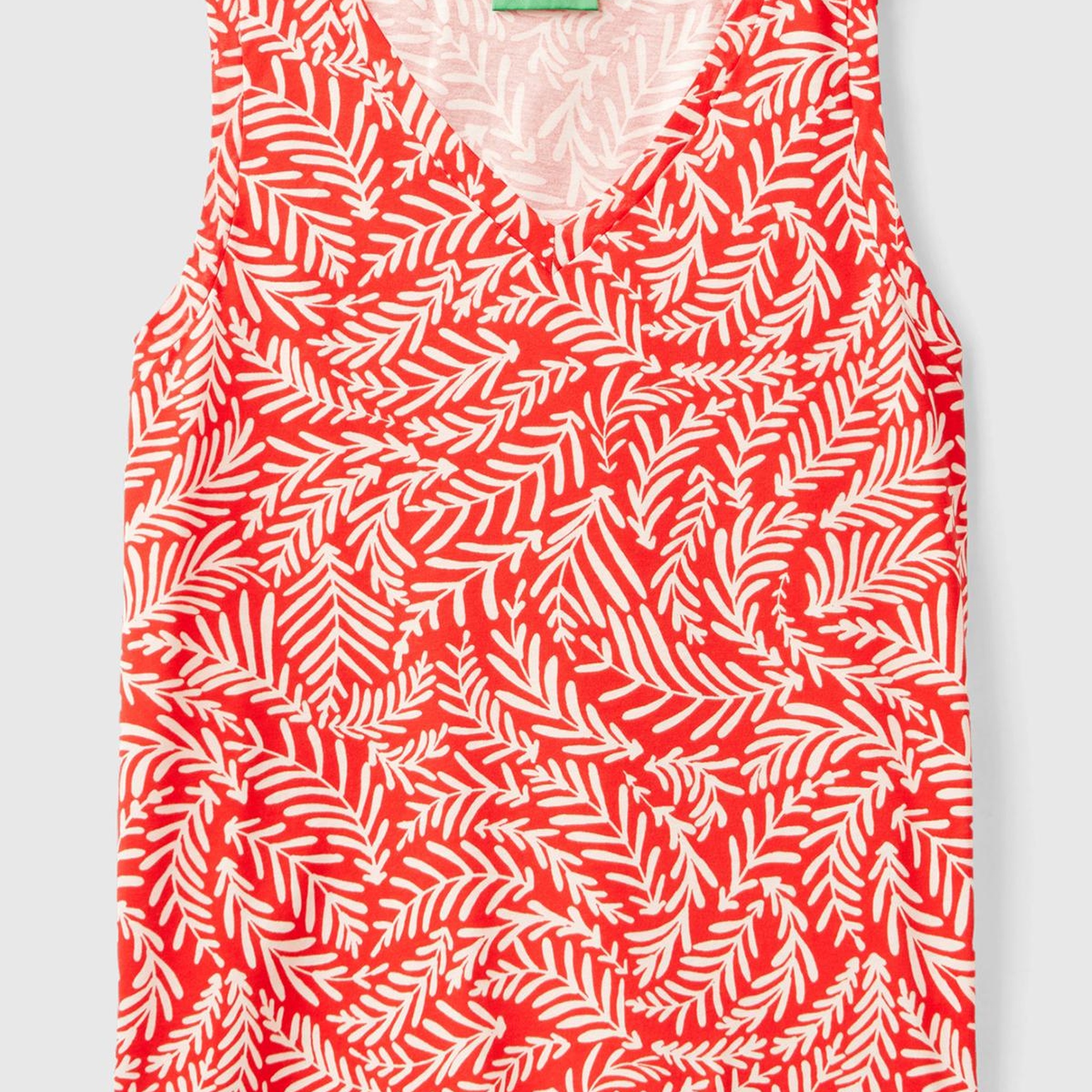 Kadın Kırmızı %100 Pamuk Tamamı Desenli Yırtmaçlı Geniş V Yaka Atlet