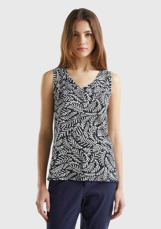  Kadın Siyah-Beyaz %100 Pamuk Tamamı Desenli Yırtmaçlı Geniş V Yaka Atlet