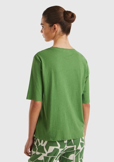  Kadın Soluk Yeşil Pamuk Keten Karışımlı V Yaka Rahat Kesim T-Shirt