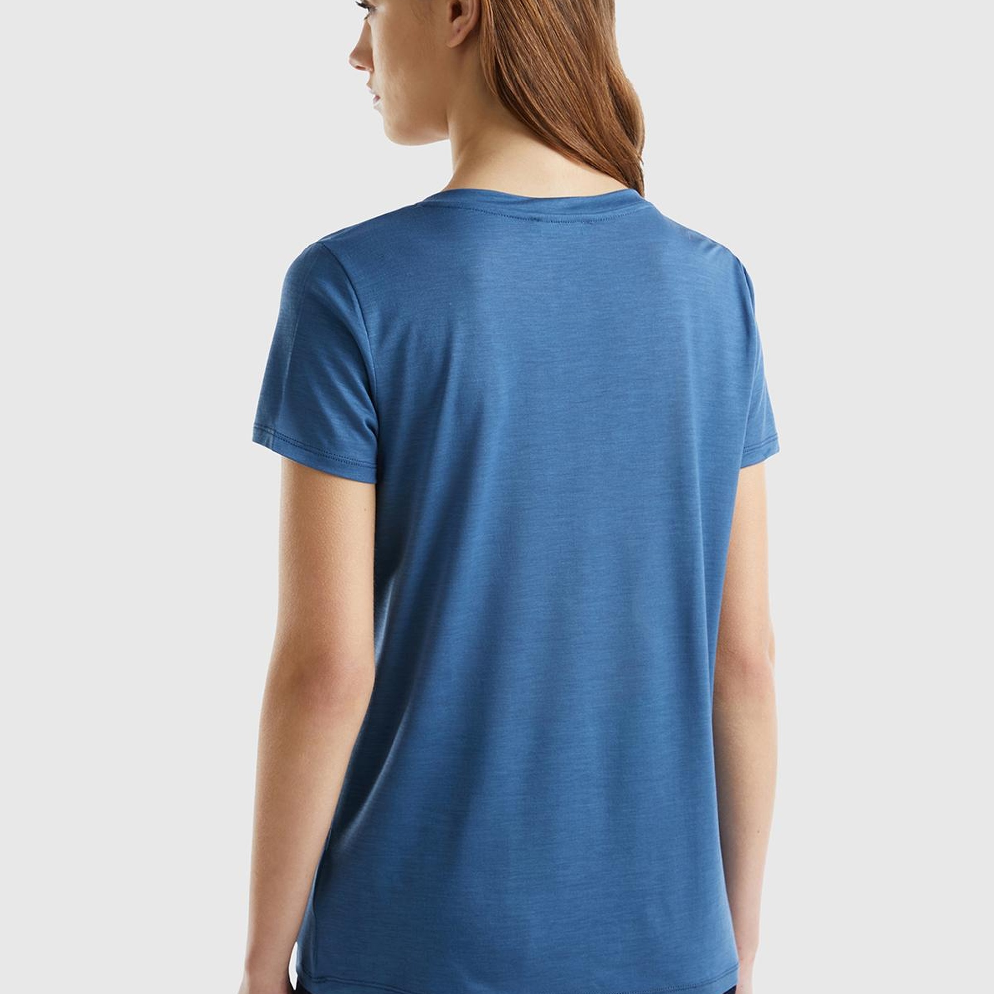 Kadın Gece Mavisi %100 Liyosel V Yaka T-Shirt