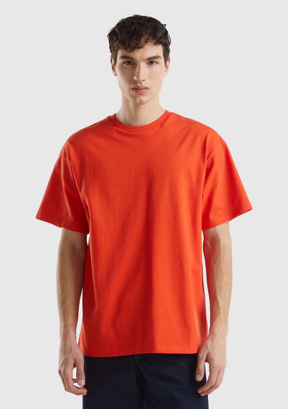  Erkek Nar Çiçeği %100 Pamuk Arkası Logo İşlemeli Omzu Dikiş Detaylı T-Shirt