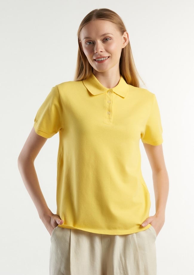  Kadın Sarı Streç Pamuklu Sol Altı Logo Baskılı Polo T-Shirt