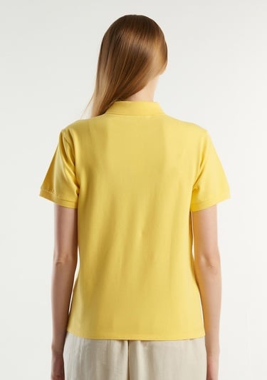  Kadın Sarı Streç Pamuklu Sol Altı Logo Baskılı Polo T-Shirt