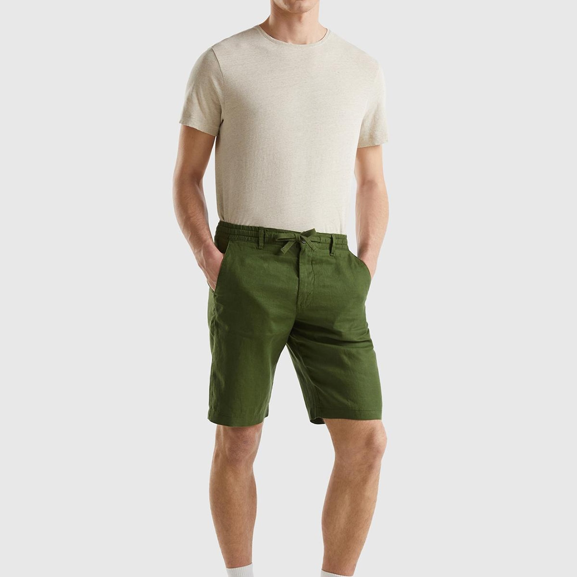 Erkek Koyu Yeşil Bağcıklı Keten Bermuda