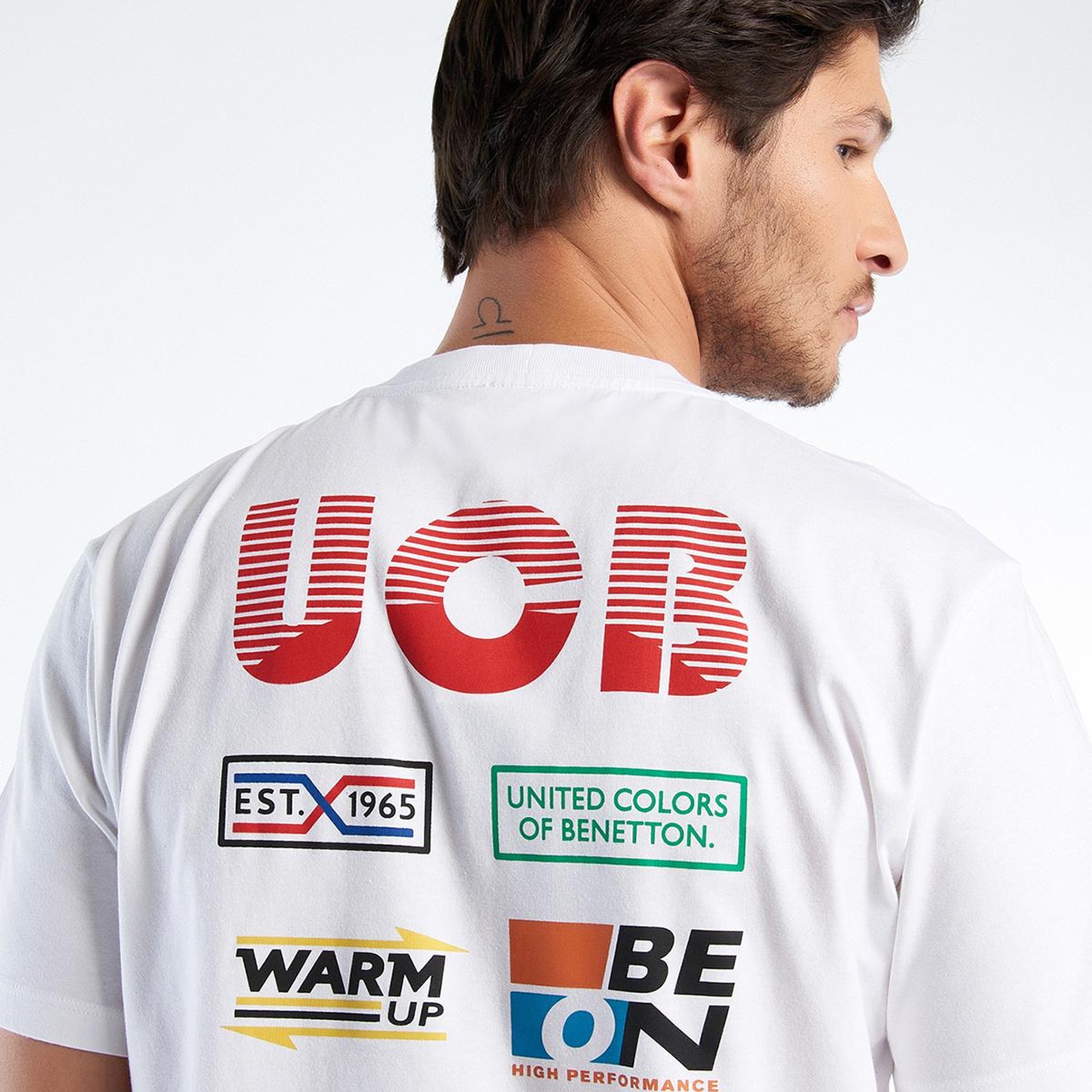 Erkek Beyaz Mıx %100 Pamuk Önü ve Arkası Logo Baskılı Bisiklet Yaka T-Shirt