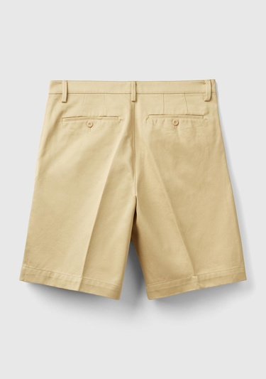  Erkek Bej %100 Pamuk Önü Pileli 4 Cepli Bermuda Şort