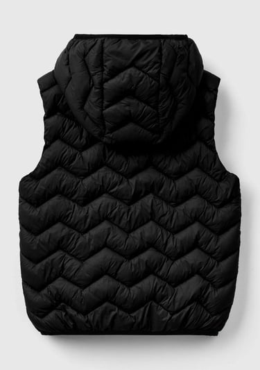  Erkek Çocuk Siyah Logo İşlemeli Pufa Yelek