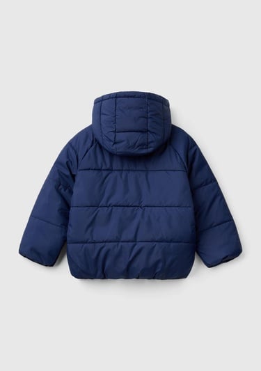  Erkek Çocuk Lacivert Sol Göğsü Logo Yamalı Önü Cepli Kapüşonlu Fermuarlı Mont