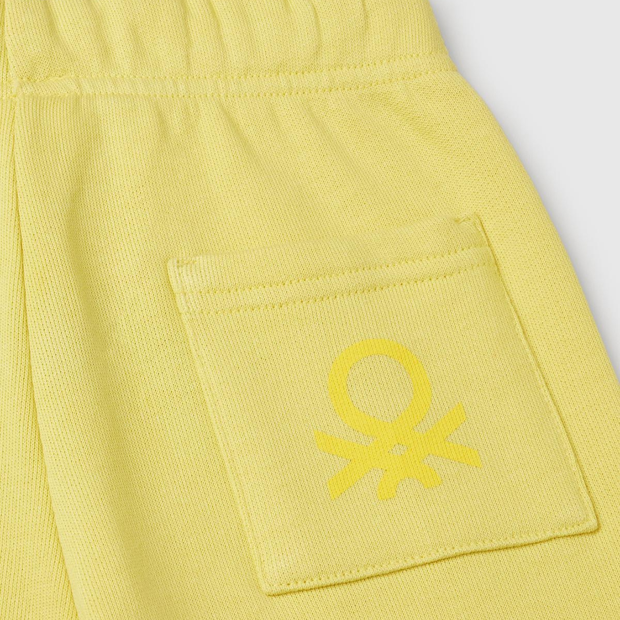 Erkek Çocuk Sarı Arka Cebi Logolu Sweat Şort