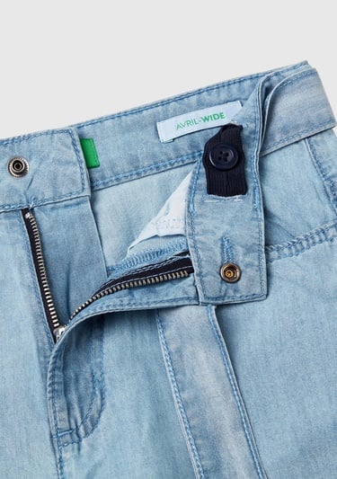  Kız Çocuk Açık Denim %100 Liyosel Beli Kuşaklı Wide Fit Denim Pantolon