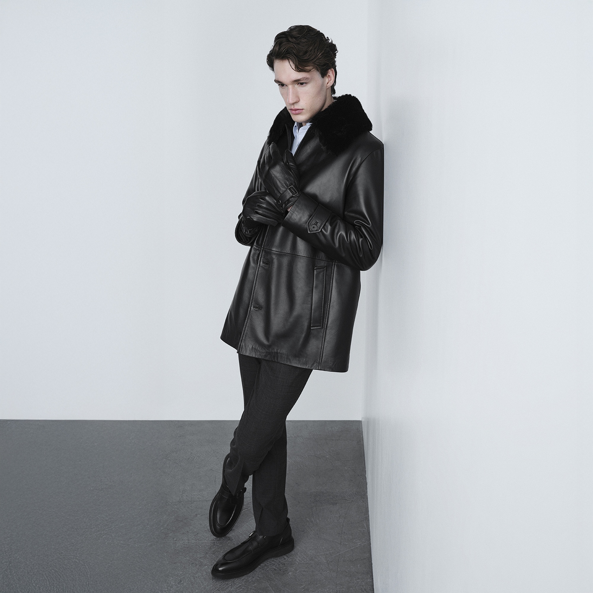 Erkek Siyah Gömlek Yakalı Deri Kaban